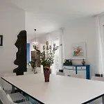 Bianca *